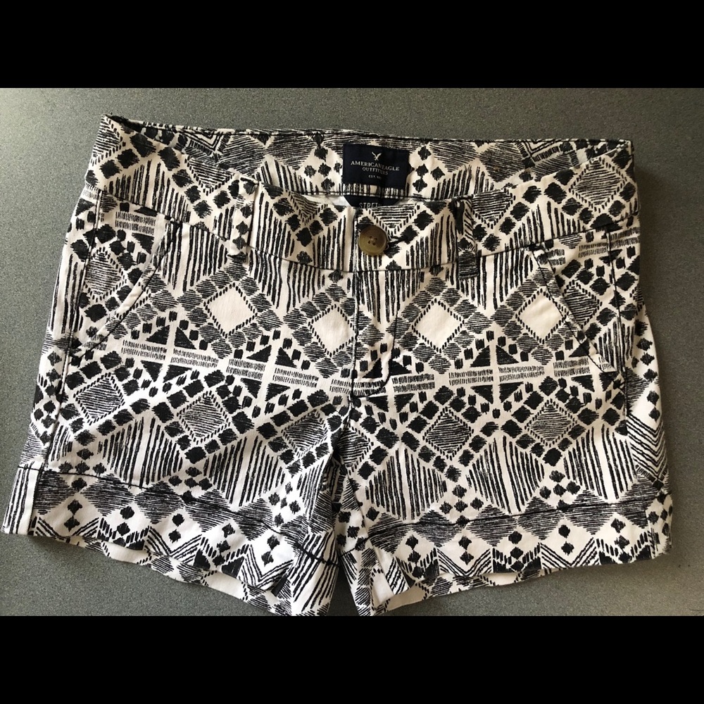 American Eagle stretch shorts size 2